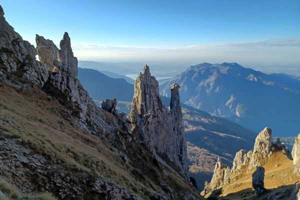 Traversata Alta Accompagnatore Lorenzo Stucchi Stux.it 1 Traversata Alta Accompagnatore Lorenzo Stucchi Stux.it 1